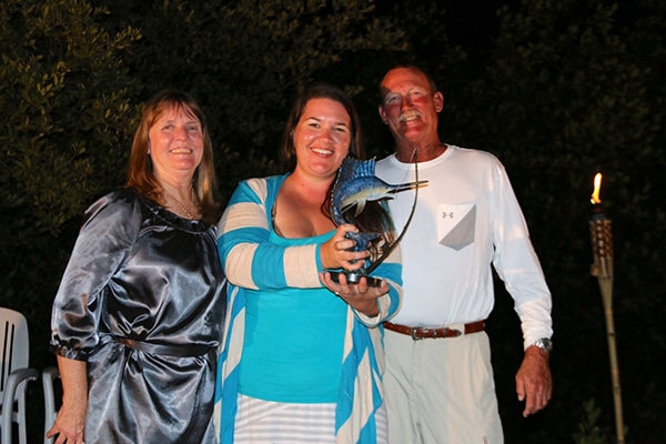 1.1st-place-bartneder-touranment-director-dianne-harbaugh,-amanda-blamowski,-captain-rusty-albury.1.jpg