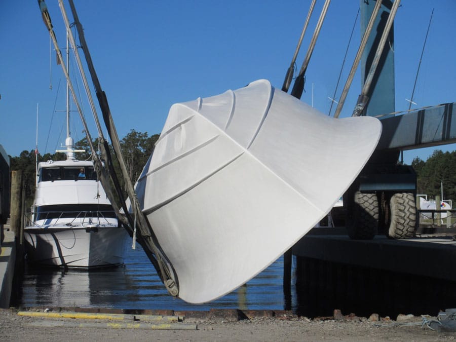 Jarrett Bay 64 foot Contango boat build progress
