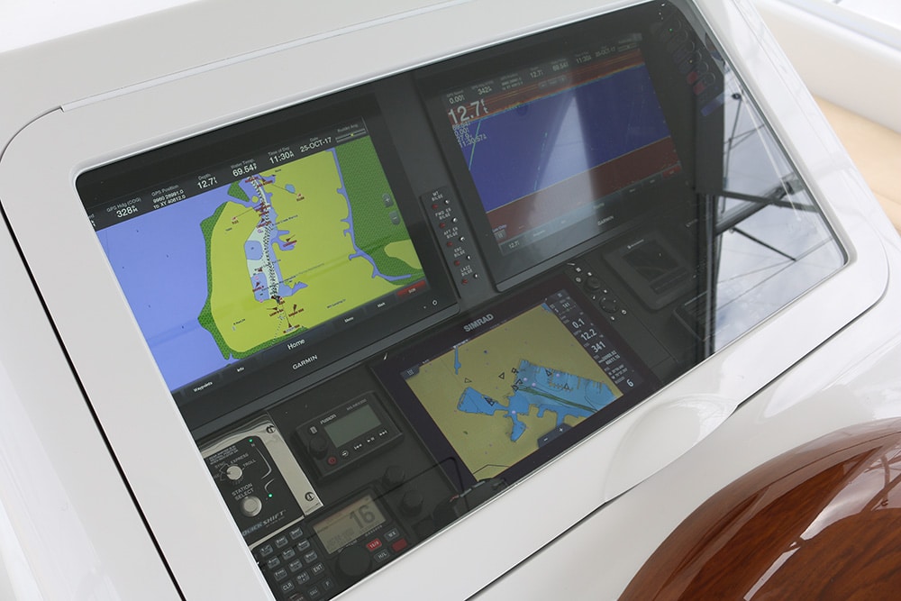 Bayliss 60 Gameboat helm displays