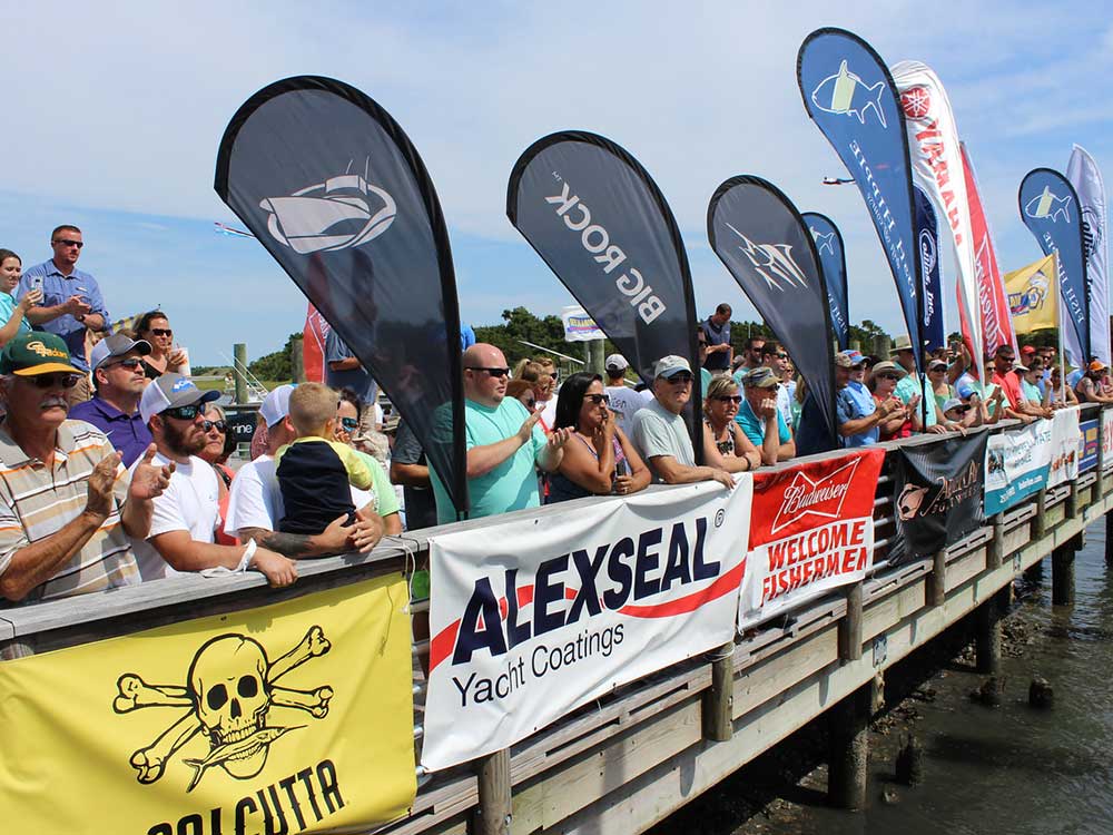 2017 big rock blue marlin tournament spectators
