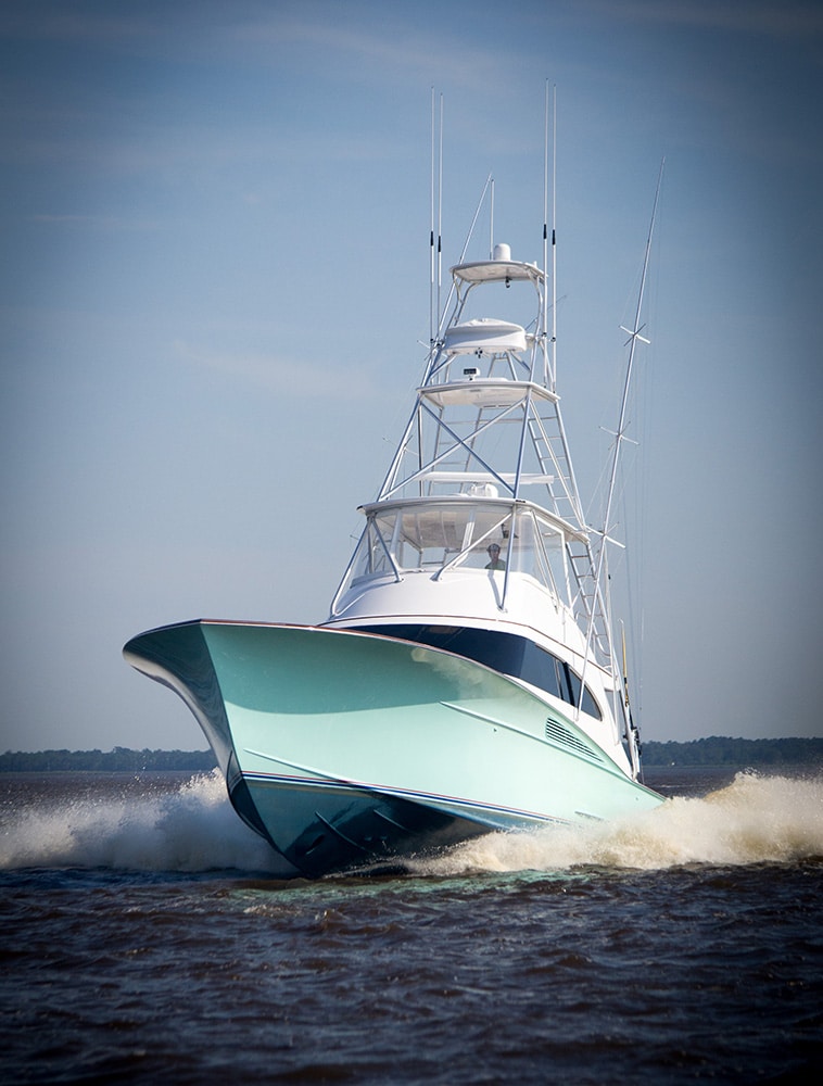 Chasin sport-fishing boat