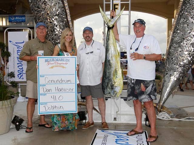Conundrum tournament fishing team Gulf of Mexico Viking Yachts 61