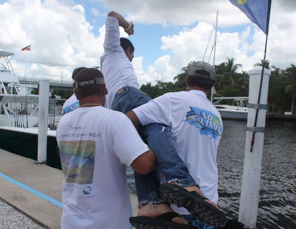 2016 Crosthwait Extreme Billfish Tournament first marlin swim