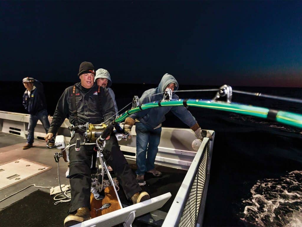 A full crew fishing for bluefin tuna.