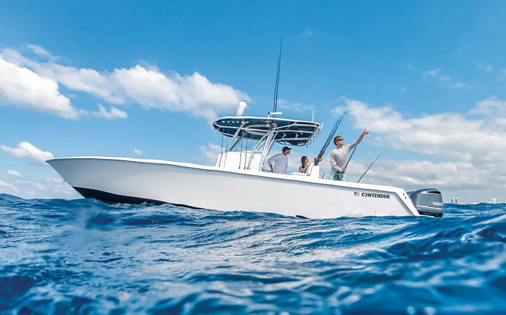 2019 Contender 32ST fishing boat