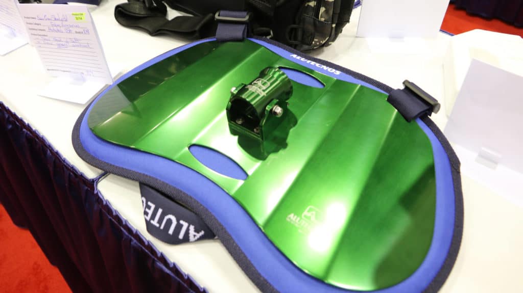 Green Stand-Up Belt