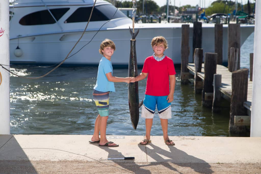 2016 Bastante John Uhr Memorial Billfish Tournament kids with wahoo