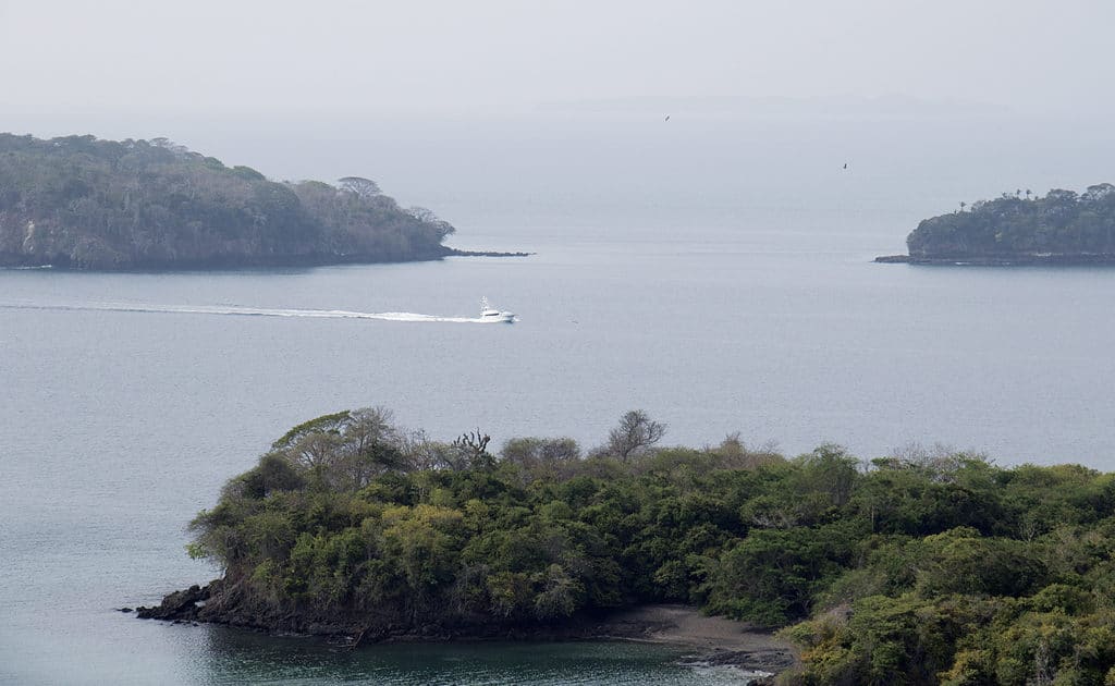 overhead look of Perlas Islands