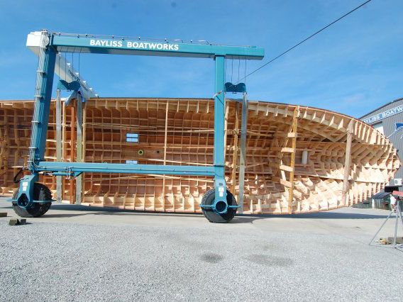 Boat Build Bayliss 90' Singularis