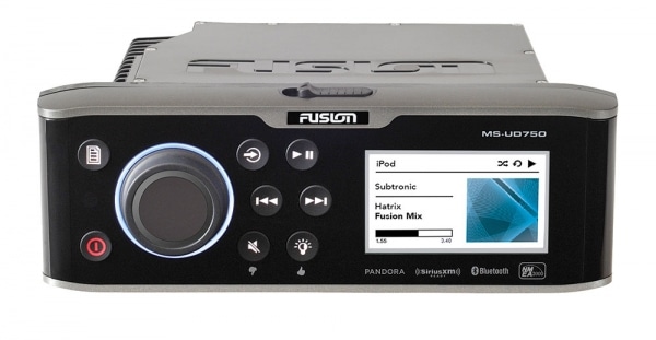 Fusion 650 and 750 Series Marine Stereos