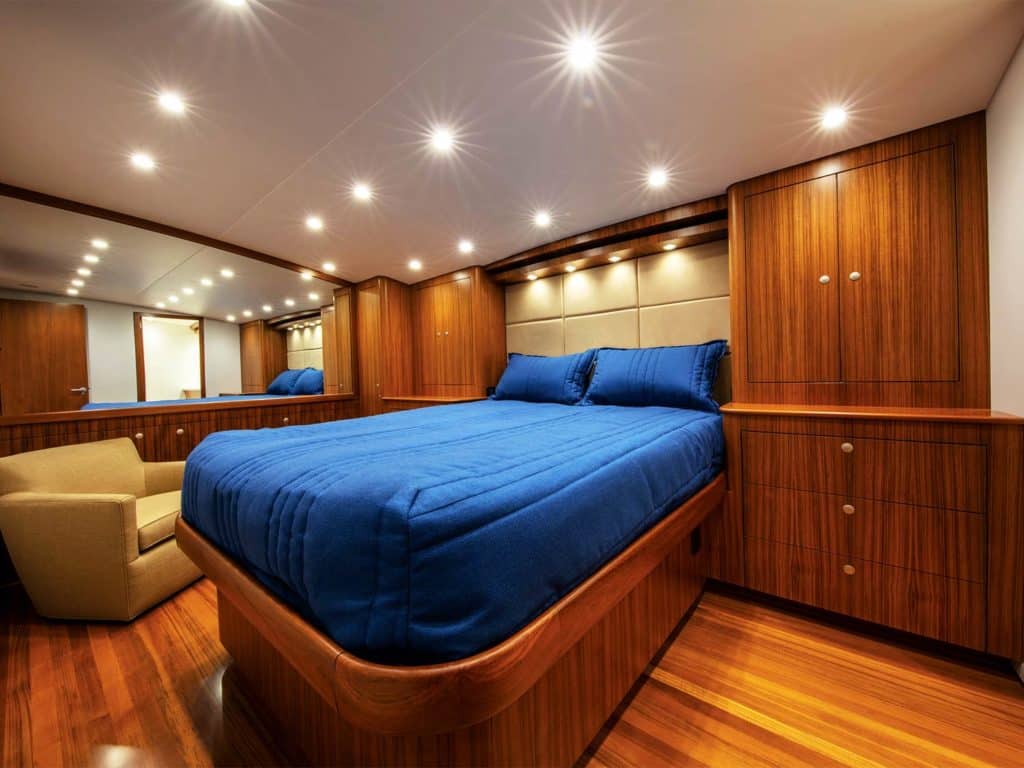 paul mann custom boats 77 stateroom