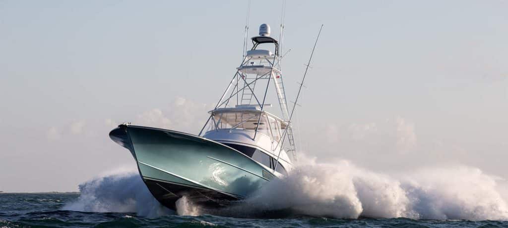 spencer yachts centurion on the water