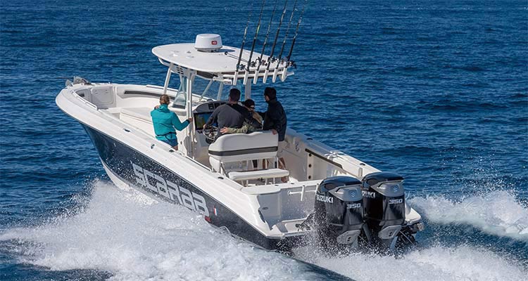 sport fishing boat with zuzuki outboard motors