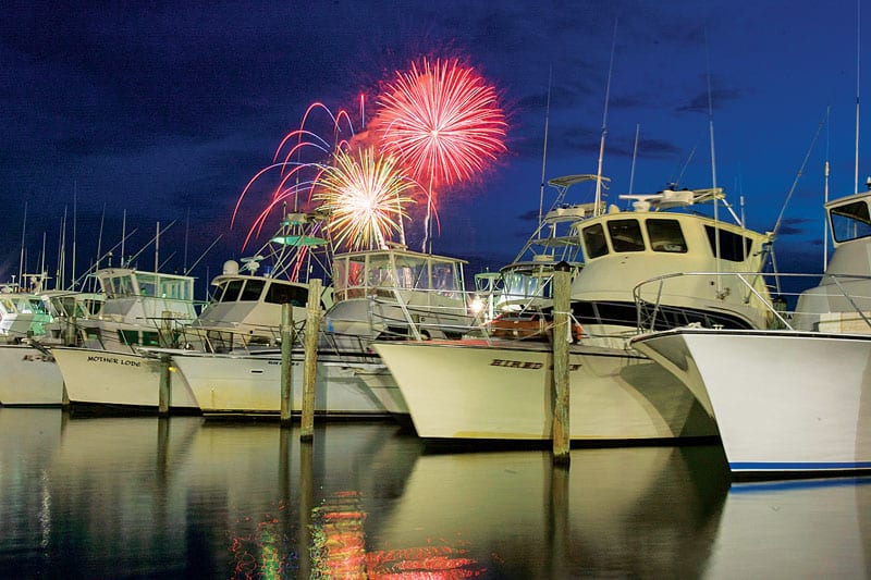 boats on Destin docks at night