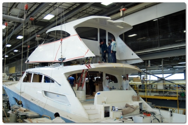 Viking 92 boat build