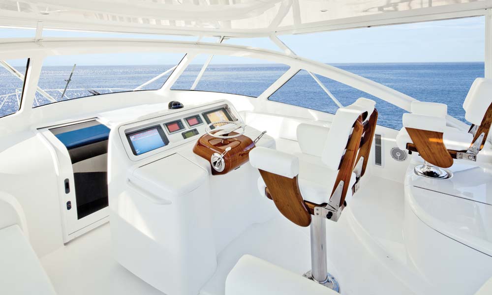 viking-42-helm.jpg