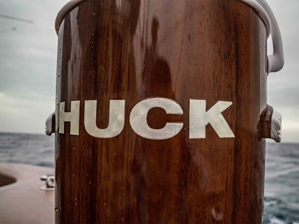 A huck bucket