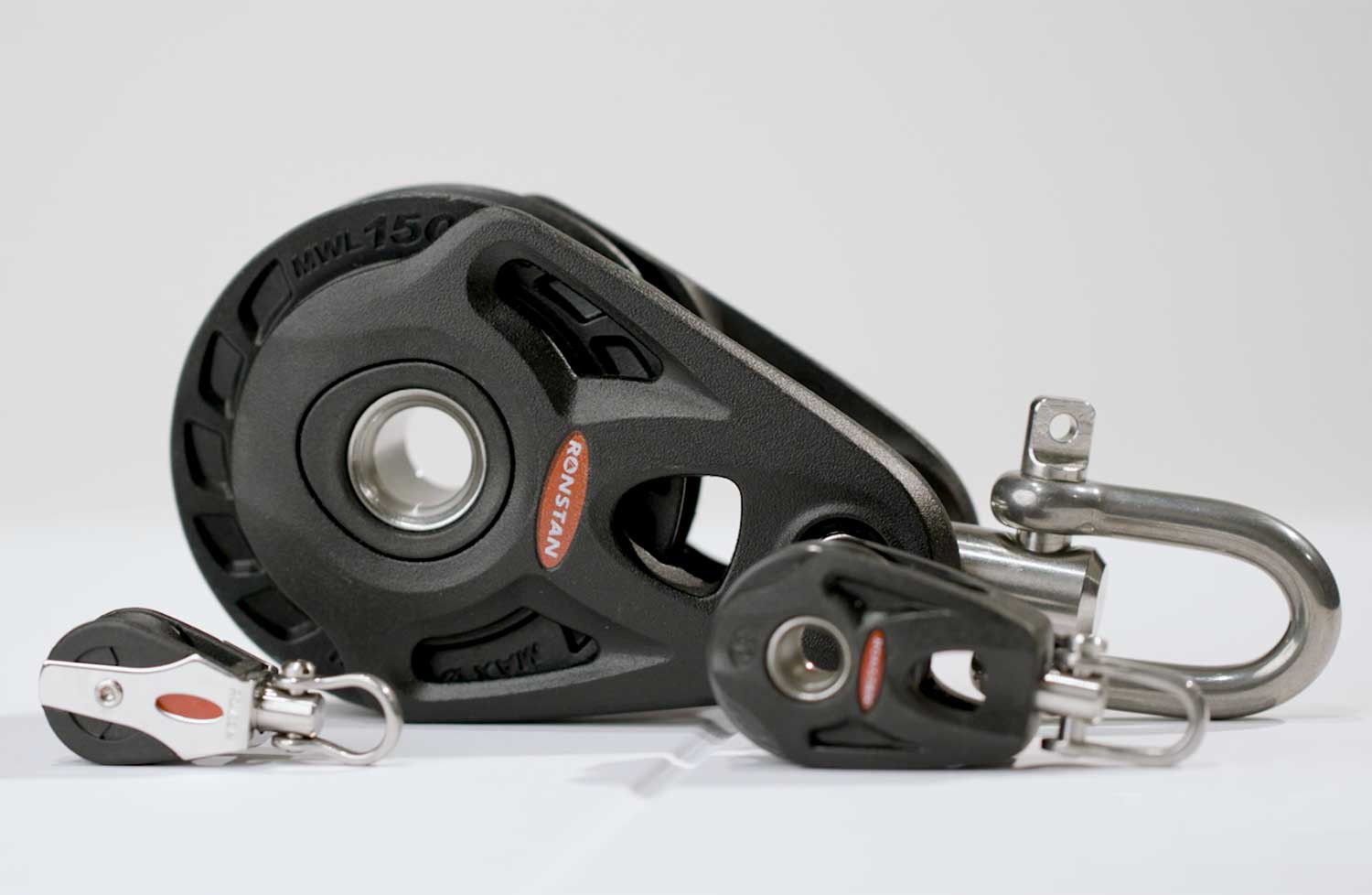 Ronstan Cutter Rolling Smooth with Ronstan | Marlin