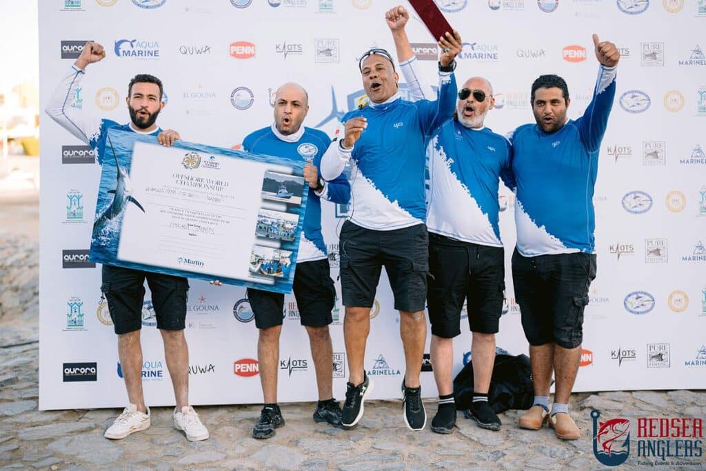 Five anglers holding up a qualifying certificate for the Offshore World Championship.