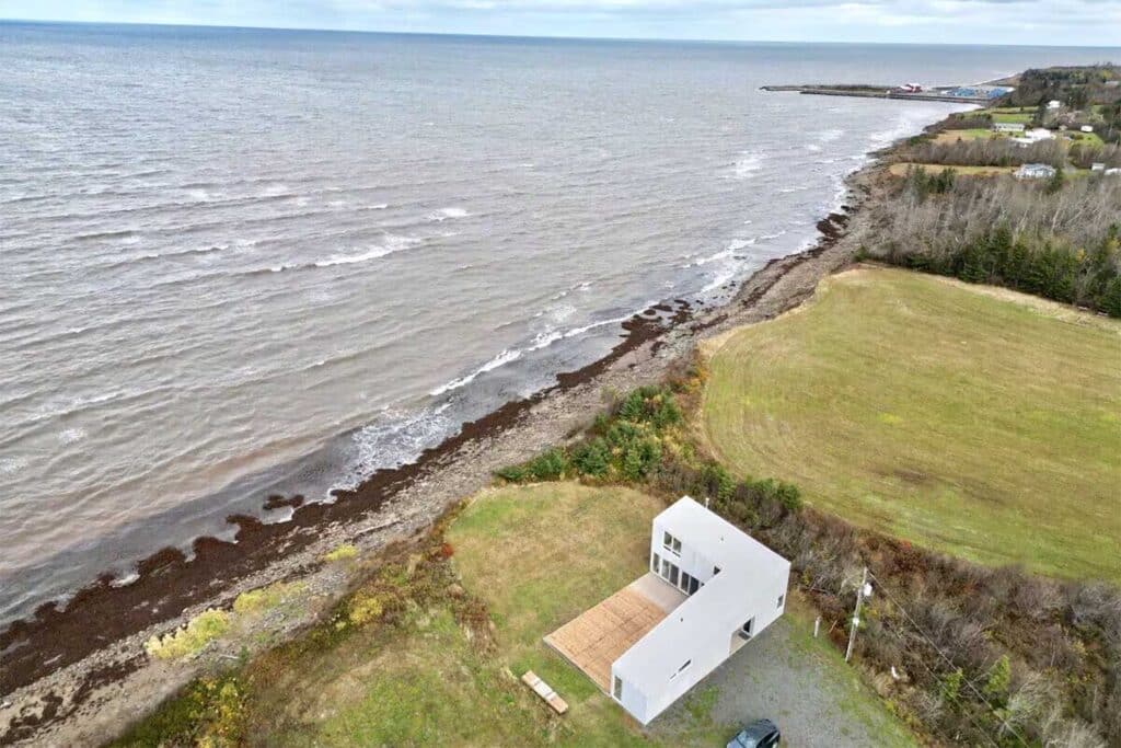 marlin-expeditions-2025-accomodations-aerial