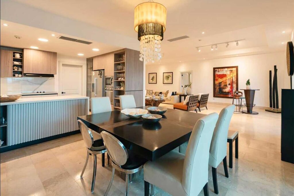 marlin-expeditions-dominican-republic-dining-room