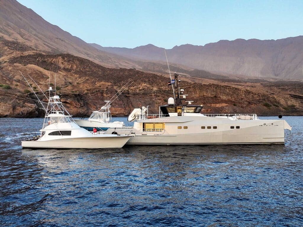 Team Bad Company fleet anchored.