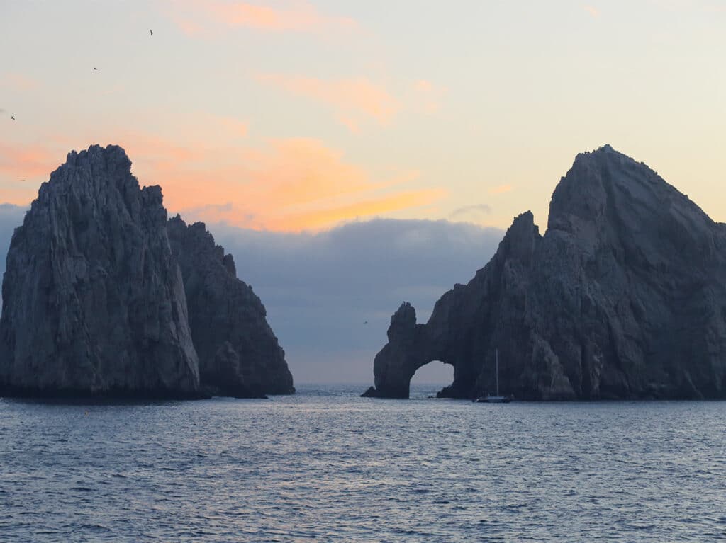 The Cabo Arches