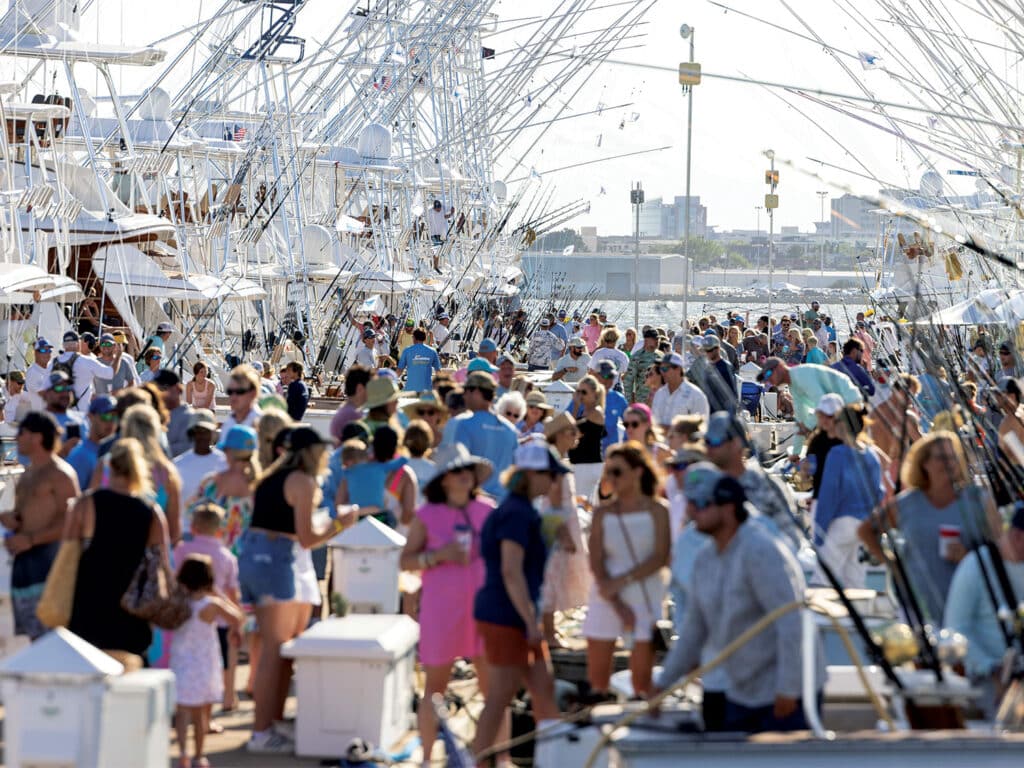A large crowd at a sport-fishing tournament.