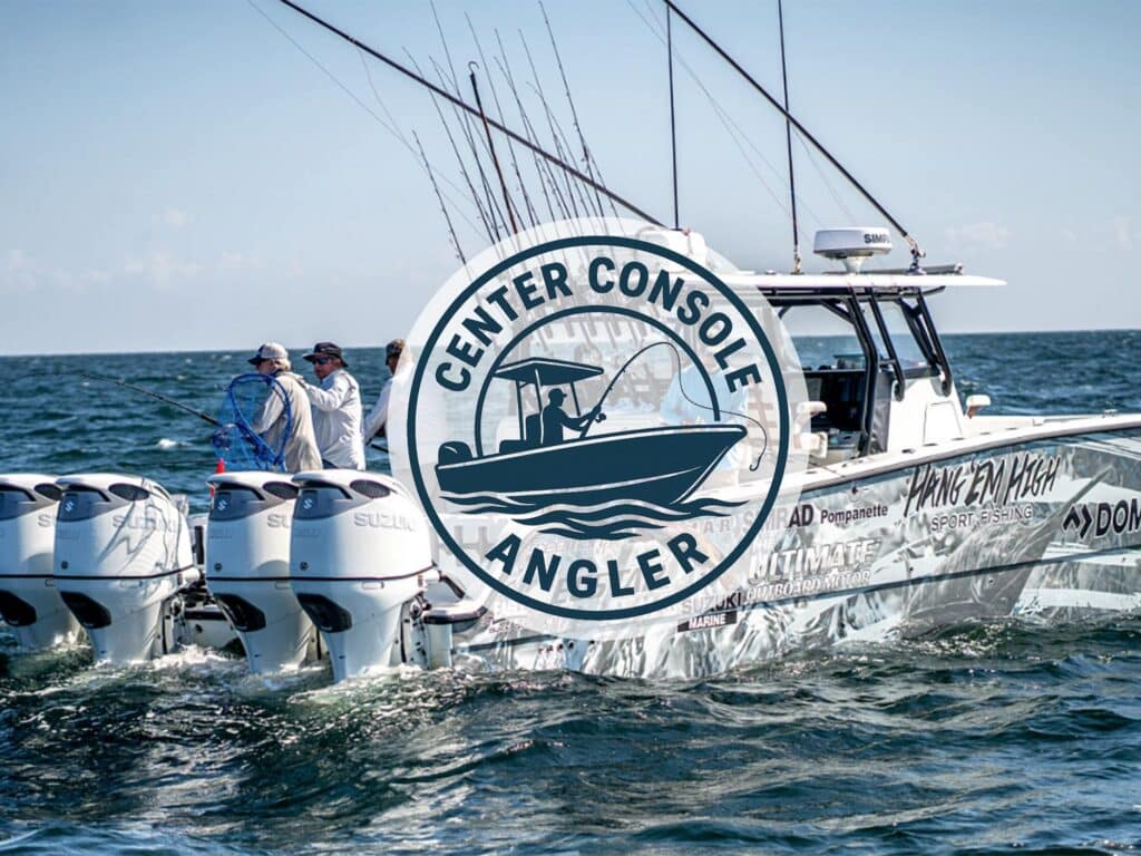 Center console outboard boat