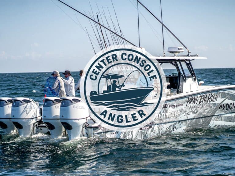 Center console outboard boat