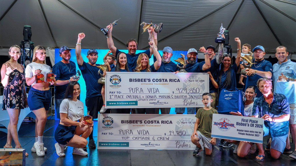 Team Pura Vida accepting the prizes and check for winning the 2026 Bisbee's Costa Offshore