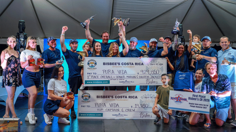 Team Pura Vida accepting the prizes and check for winning the 2026 Bisbee's Costa Offshore