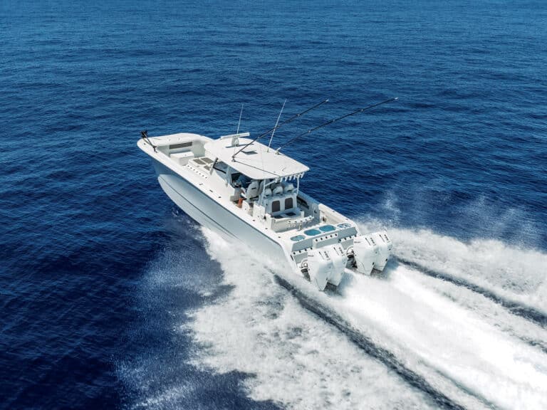 Front Runner 43 Catamaran