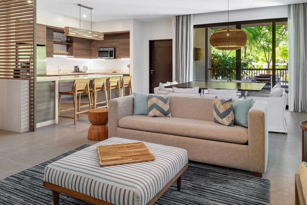 Croc Bay lodge