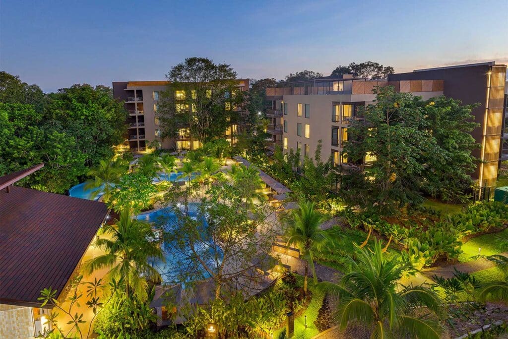 Croc Bay lodge