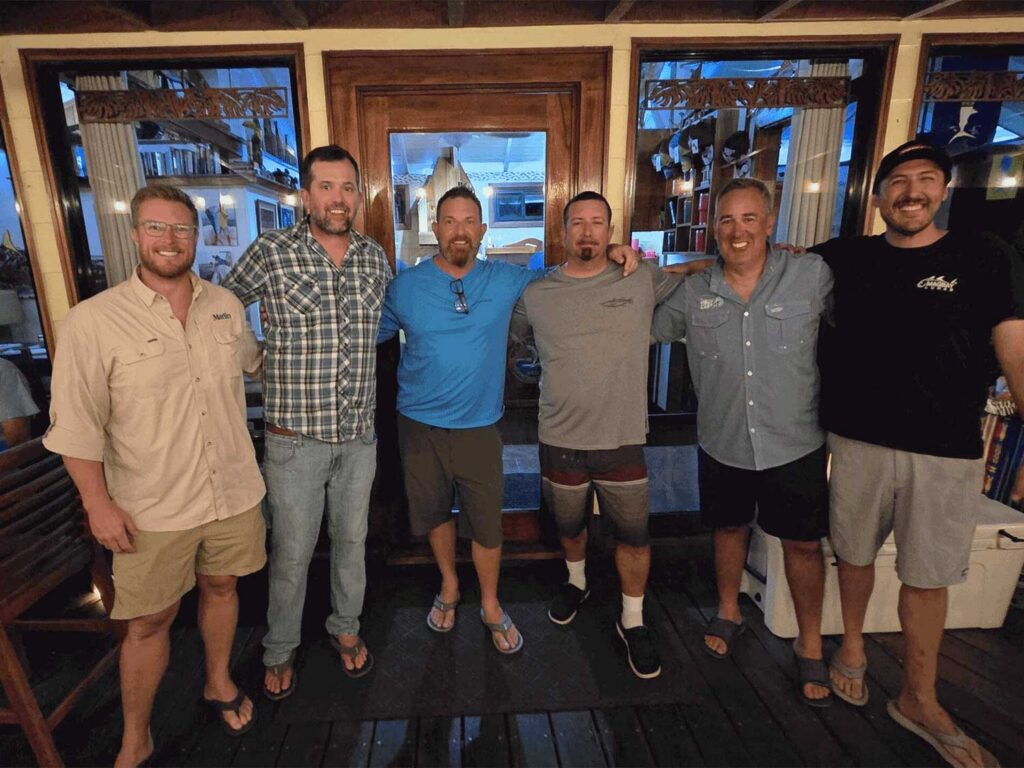 Group of anglers at Sport Fish Panama Island Lodge