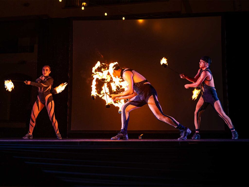 Los Cabos firedancers